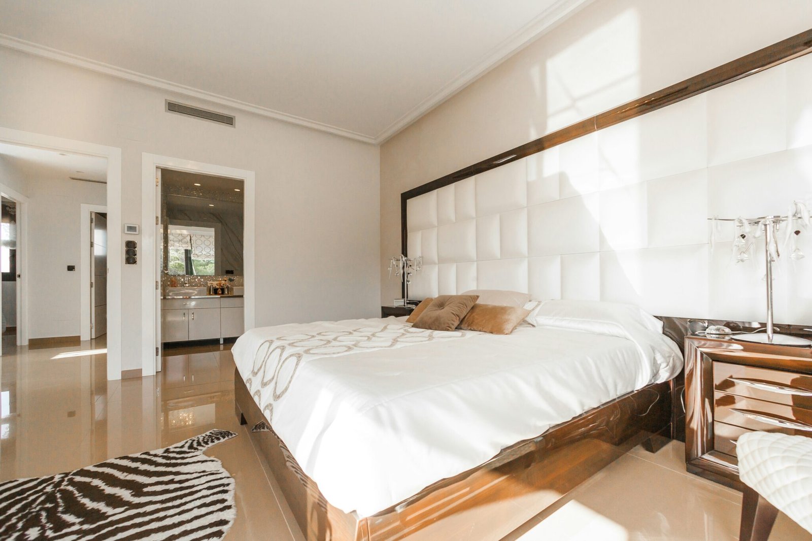 Bedroom Interiors image